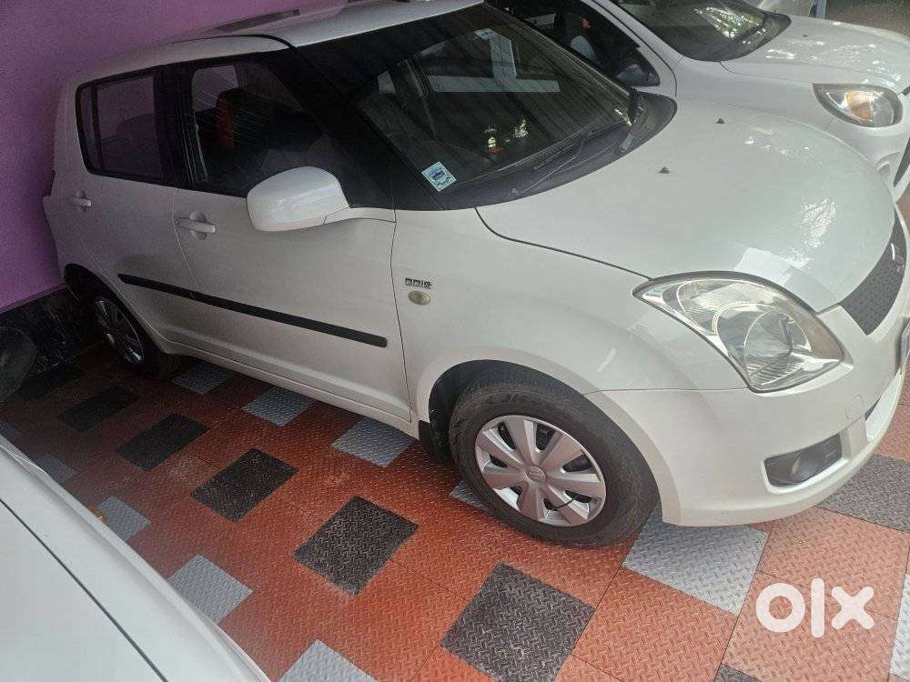 Maruti Suzuki Alto K10 1.0 Vxi, 2011, Petrol