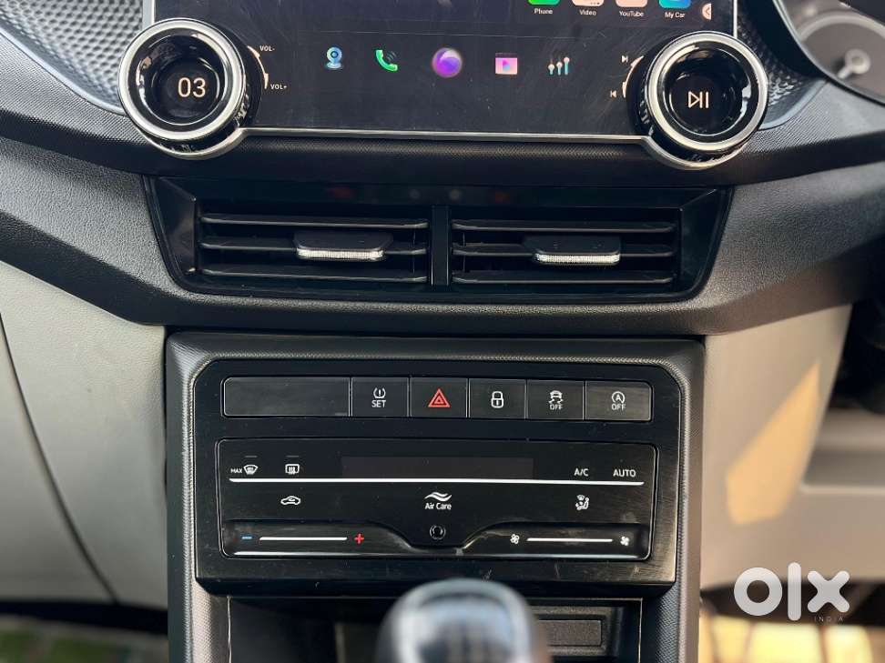 Skoda Kushaq 1.0 Tsi Active, 2023, Petrol