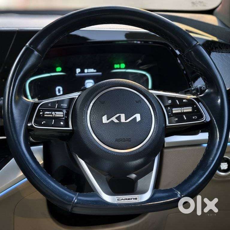 Kia Carens 1.4 Luxury Plus 6 Str, 2022, Petrol