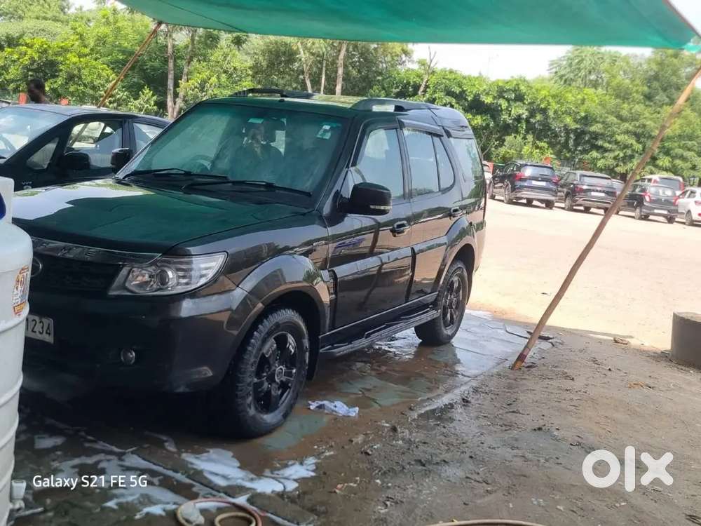 Tata Safari Storme 2015 Diesel Lx 4x2 Black