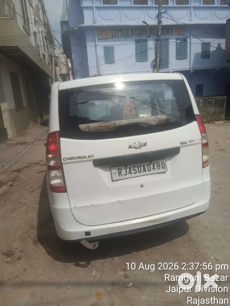 Chevrolet Enjoy 2013 Variant