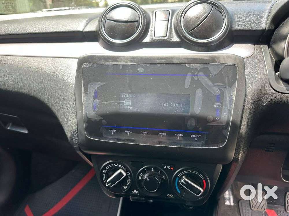 Maruti Suzuki New-gen Swift Vxi, 2024, Petrol