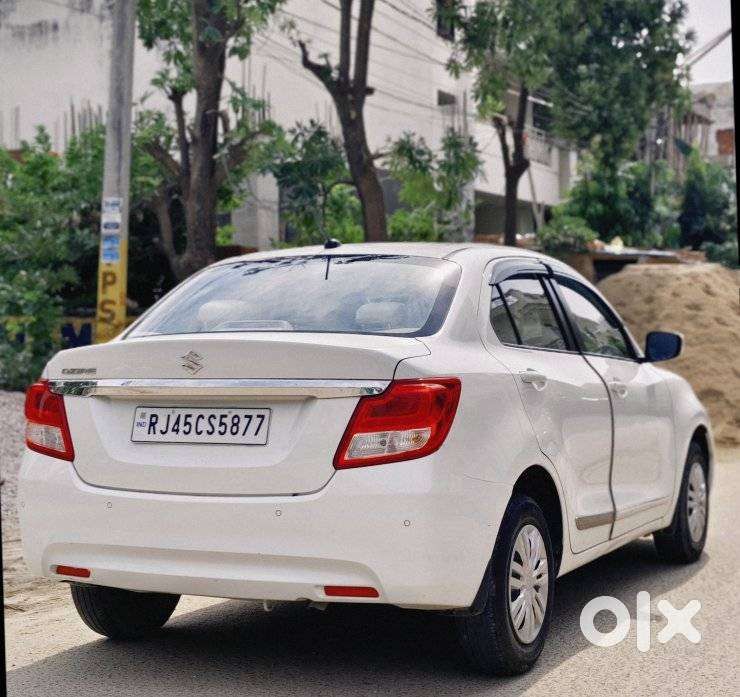 Maruti Suzuki Swift Dzire 1.2 Vxi Bsiv, 2022, Petrol