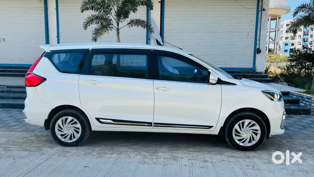 Maruti Suzuki Ertiga Vxi Shvs, 2024, Petrol