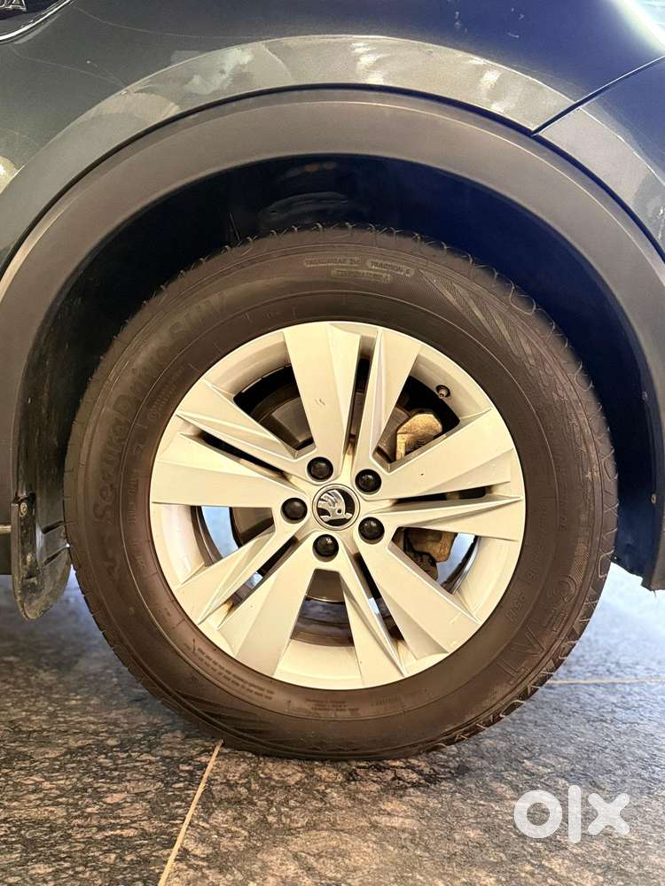 Skoda Kushaq Ambition 1.0l Tsi Mt, 2022, Petrol