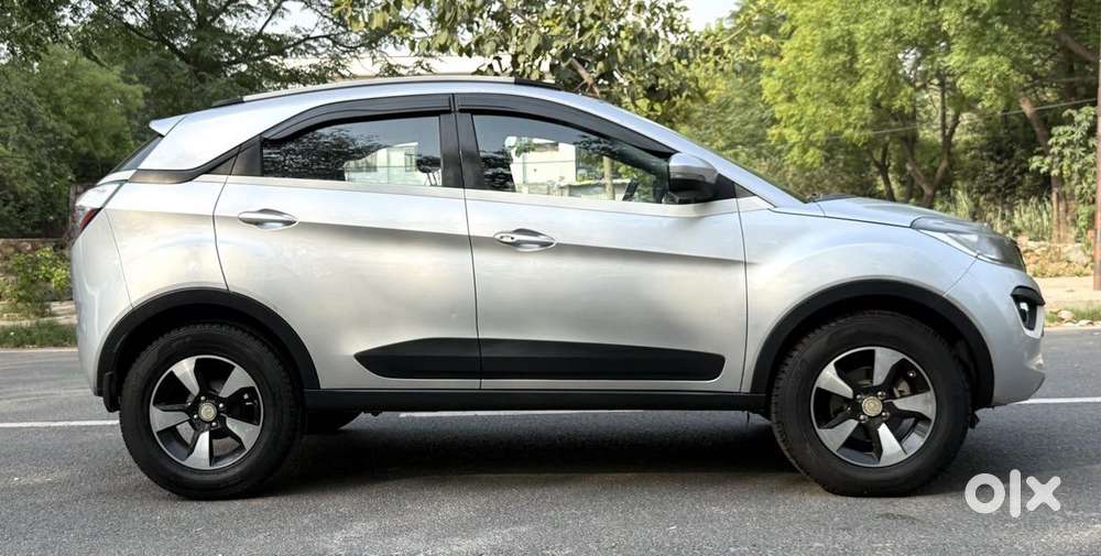 Tata Nexon Amt Xza Plus, 2019, Petrol