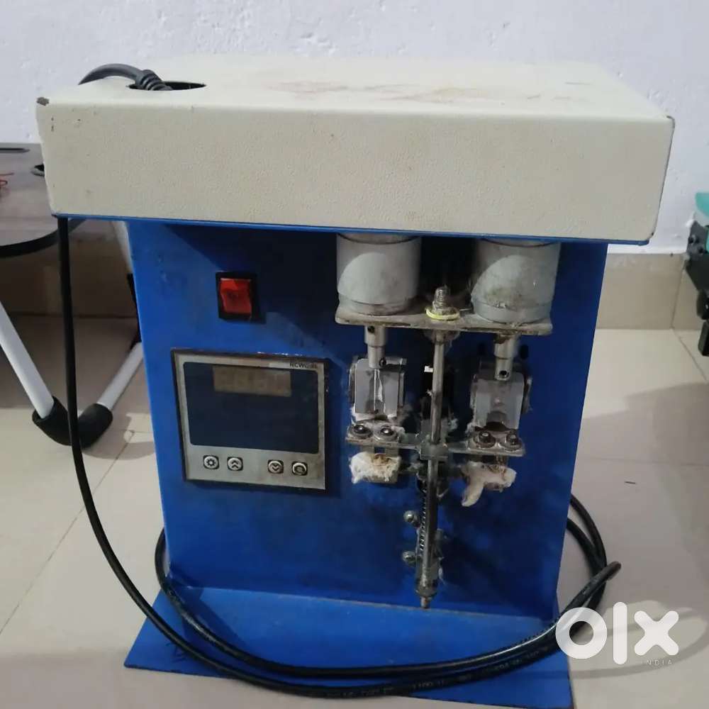 Batti banane wali machine