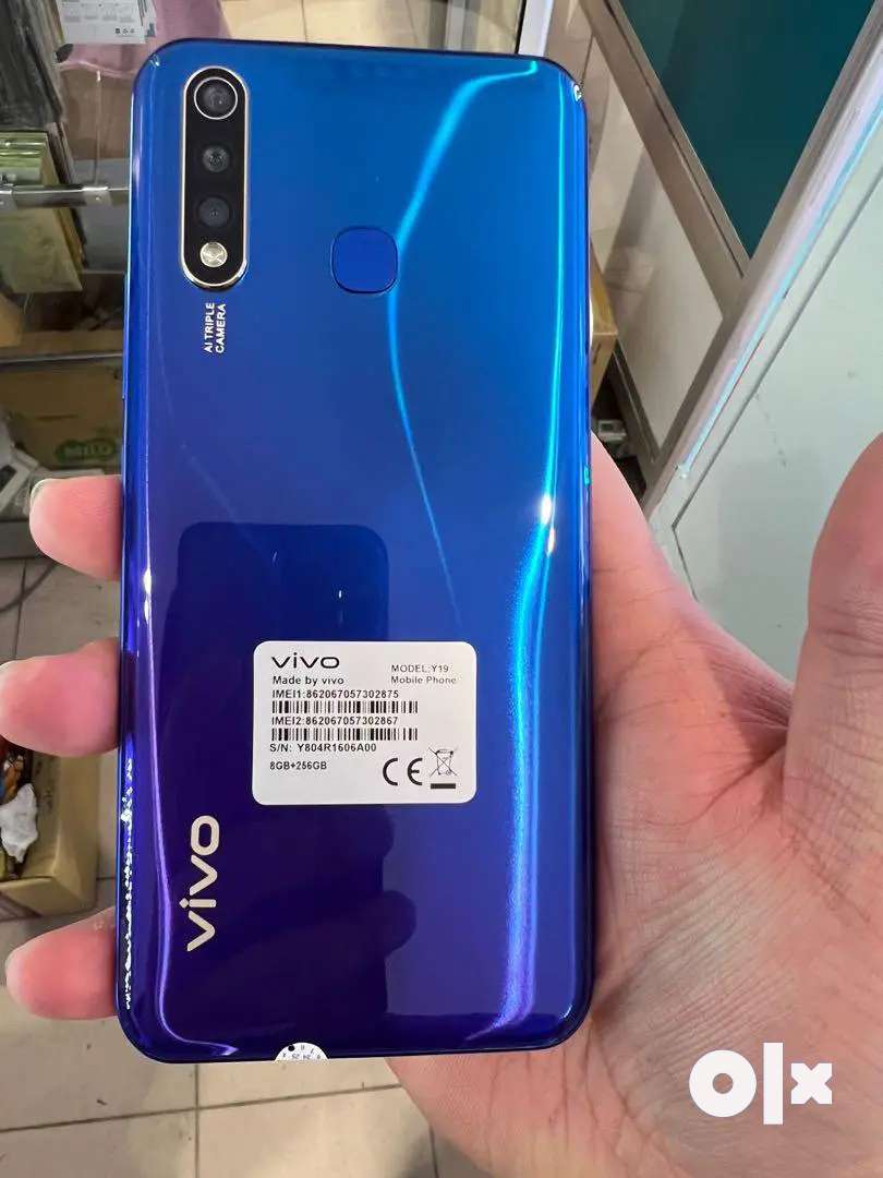 Vivo y19 4 gb ram 128 gb - Mobile Phones - 1771566757