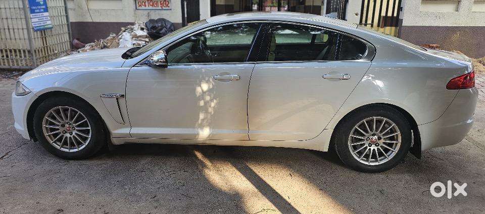 Jaguar Xf 2014 Diesel Well Maintained