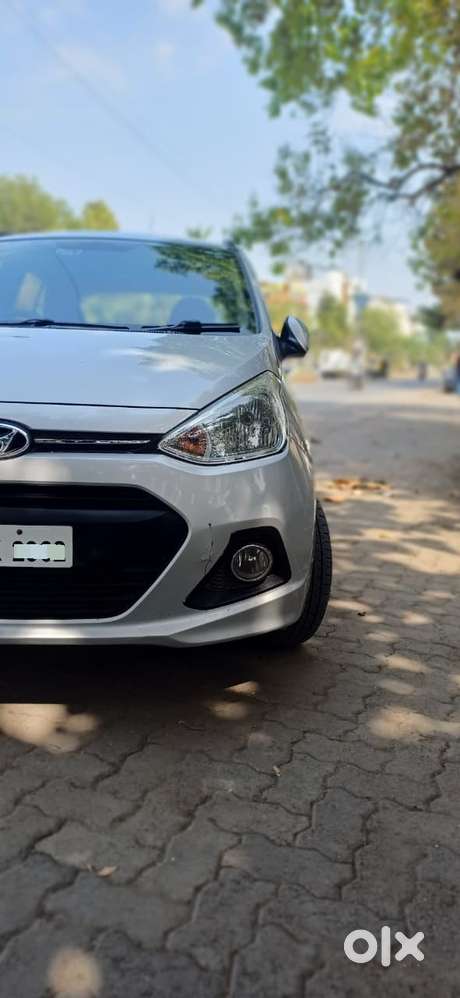 Hyundai Grand I10 Asta Automatic 1.2 Kappa Vtvt, 2016, Petrol