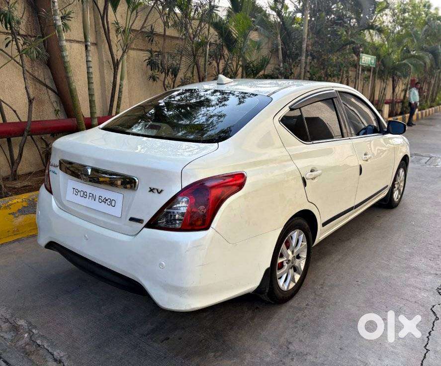 Nissan Sunny Special Edition, 2016, Diesel