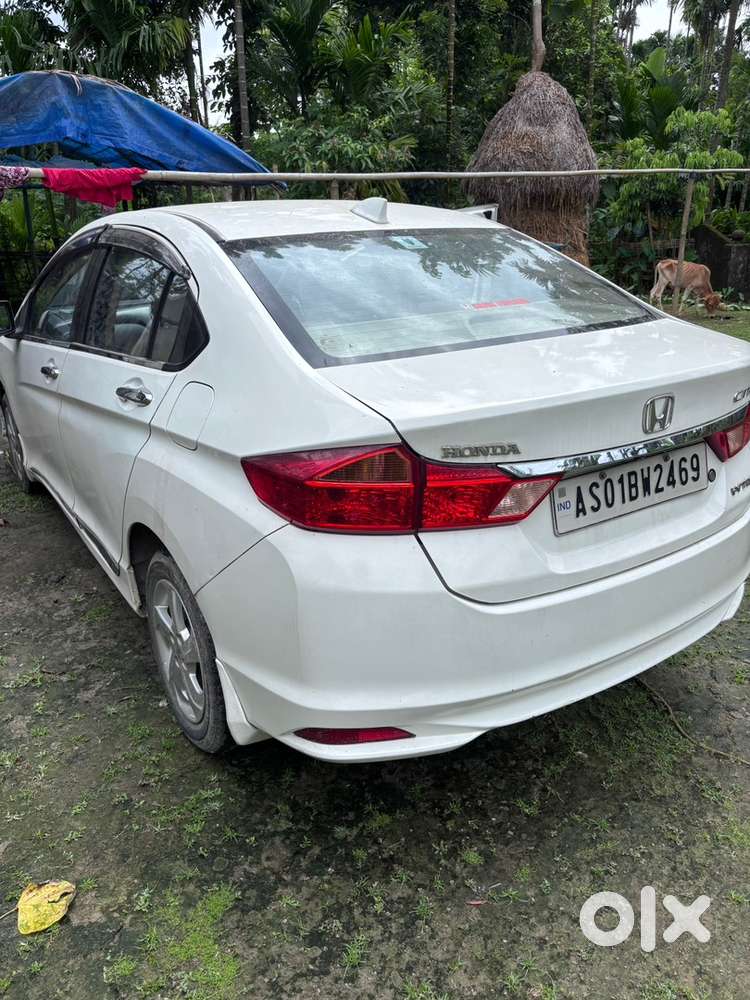 Honda City Top Model V 2016 Petrol Well Maintained