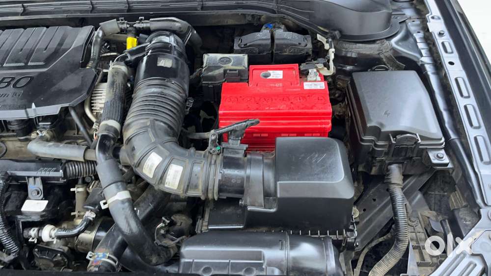 Hyundai Verna 1.5 Sx (o) Turbo Petrol Dct, 2023, Petrol