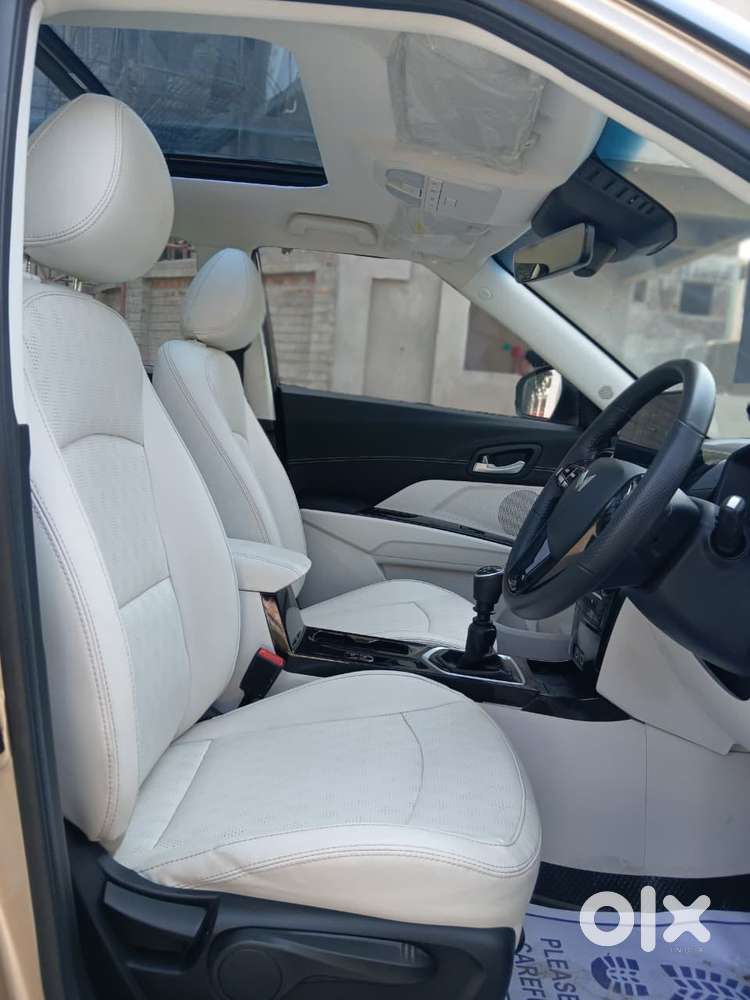 Mahindra Xuv 3xo Ax7l Petrol Mt, 2025, Petrol