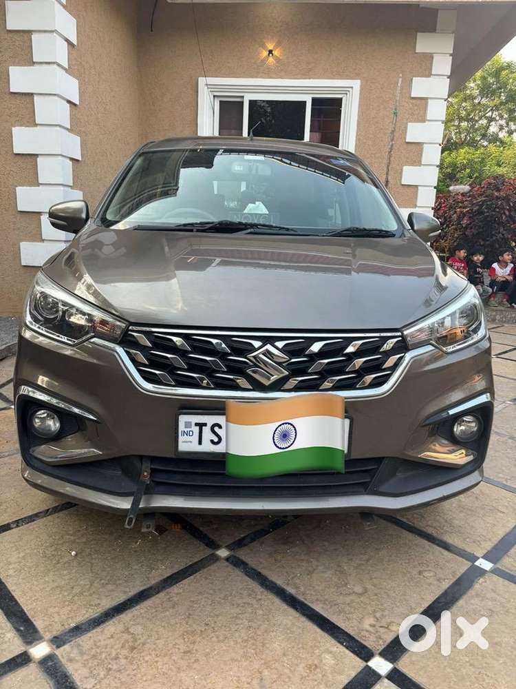 Maruti Suzuki Ertiga 2023 Petrol Well Maintained