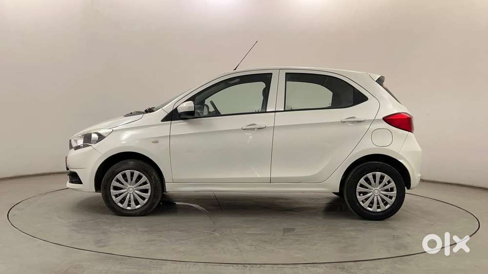 Tata Tiago 1.2 Revotron Xt, 2019, Petrol