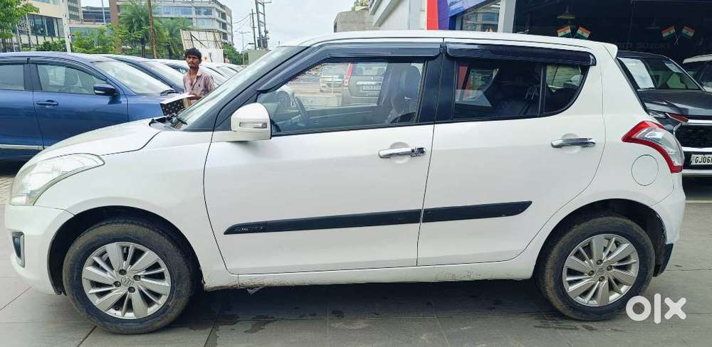Maruti Suzuki Swift Zxi, 2017, Petrol