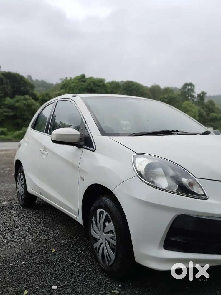 Honda Brio Mt 2014