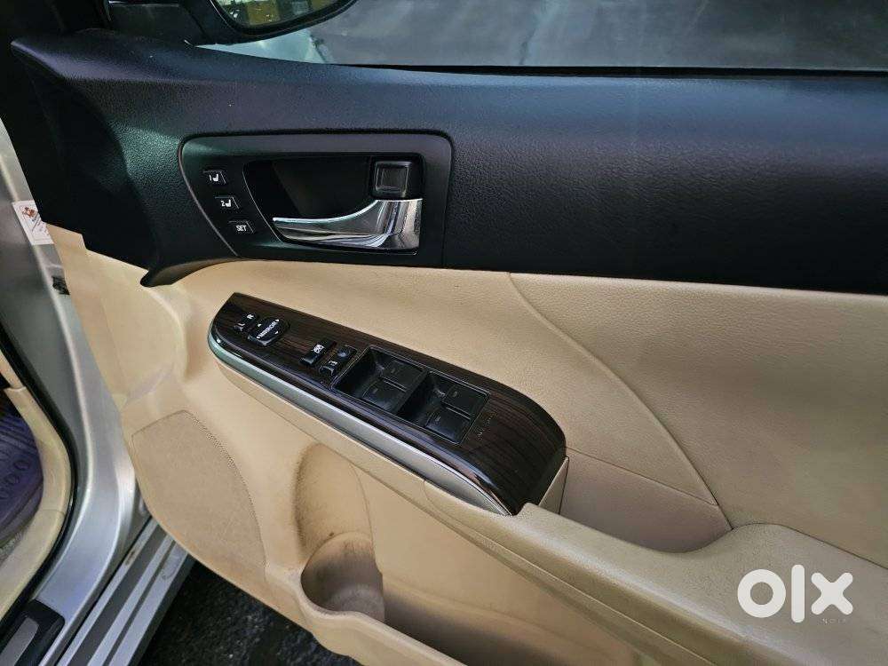 Toyota Camry Hybrid 2.5, 2016, Petrol