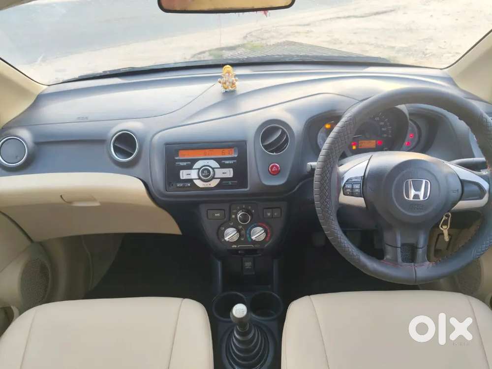 Honda Brio Vx Mt 2015