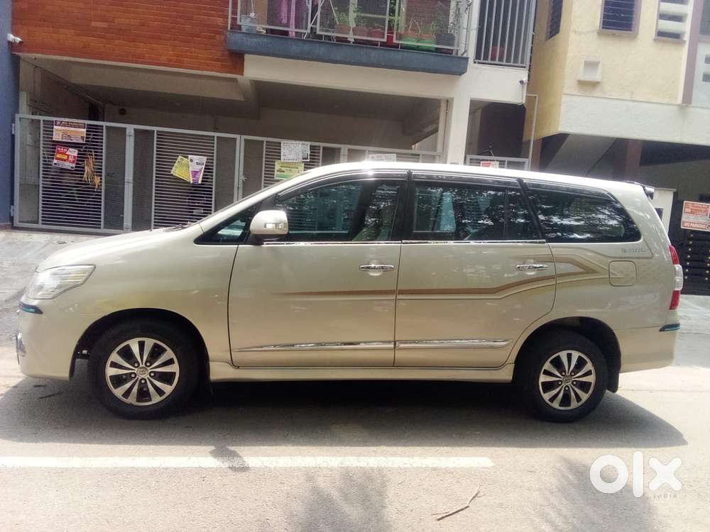 Toyota Innova 2.5 Vx 7 Str Bs-iii, 2015, Diesel
