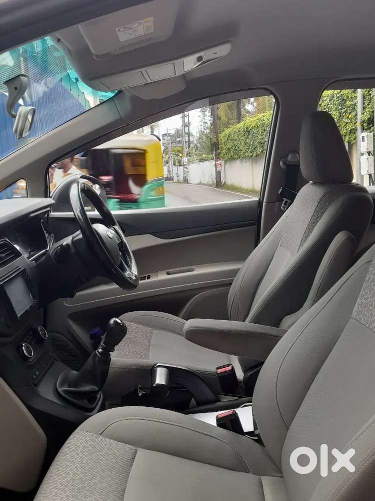 Well Maintained Mahindra Marazzo For Sale