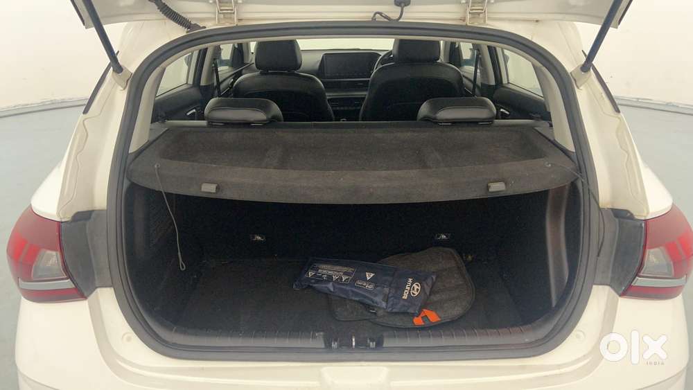 Hyundai New I20 1.0 Asta (o) Turbo Dct, 2021, Petrol