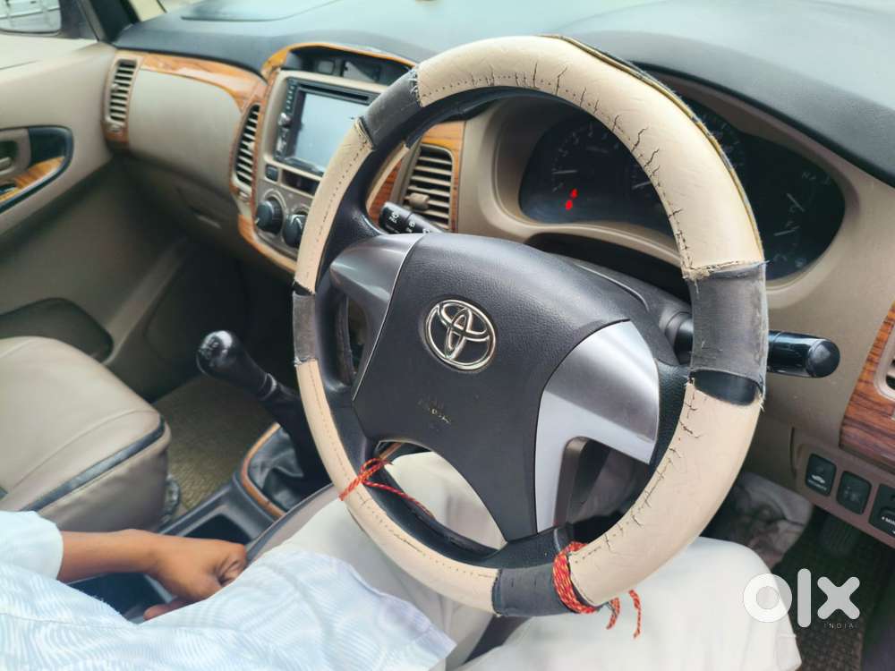 Toyota Innova 2.5 G (diesel) 7 Seater, 2015, Diesel