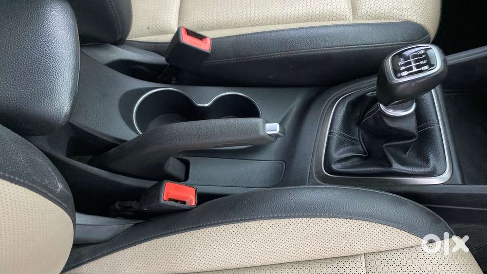 Hyundai Verna 1.6 Sx (o) Vtvt, 2018, Petrol