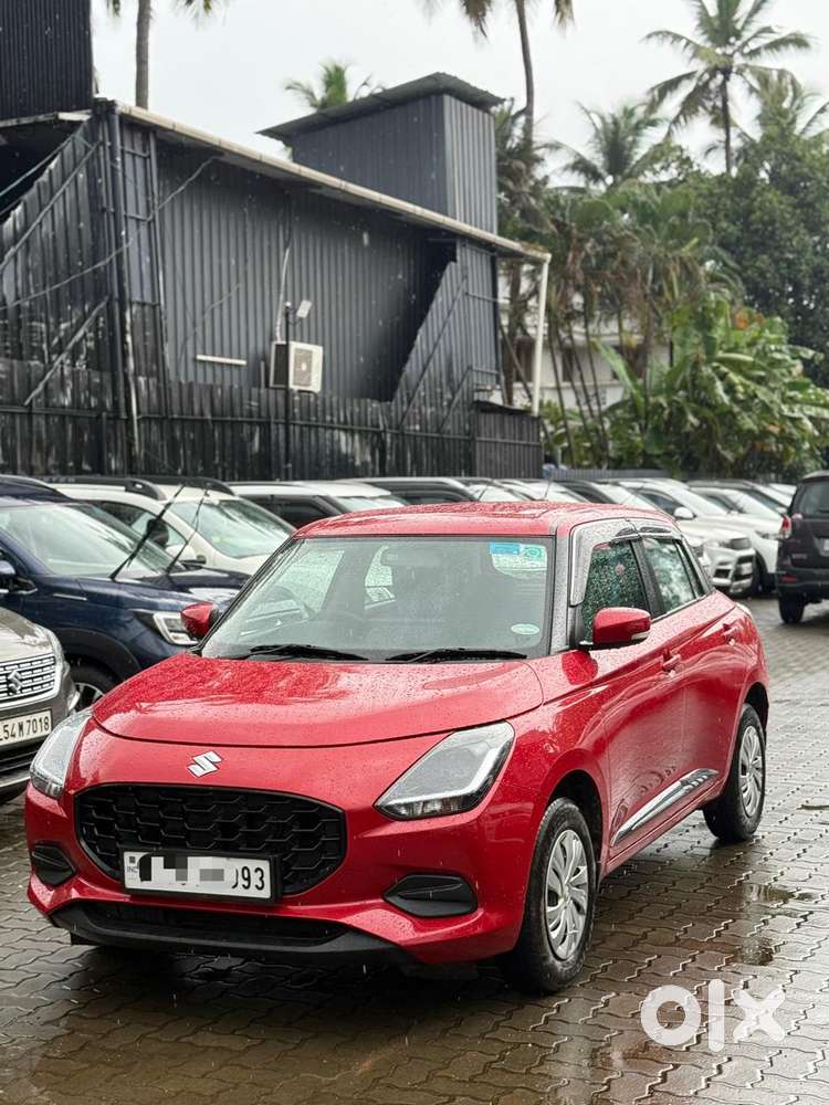 Maruti Suzuki Swift 1.2 Vxi (o), 2025, Petrol
