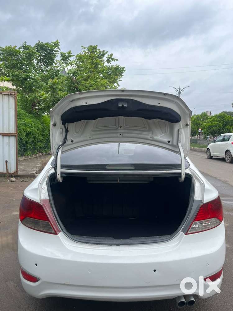 Hyundai Verna 1.6 Sx Crdi (o), 2014, Diesel