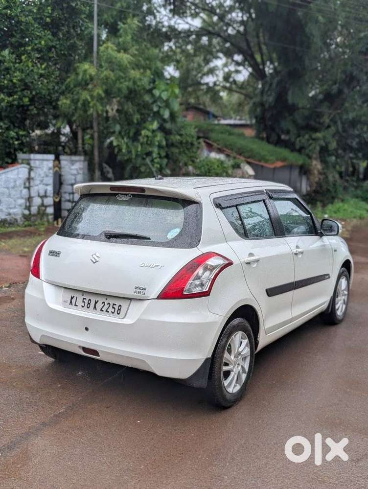 Maruti Suzuki Swift Zdi, 2013, Diesel
