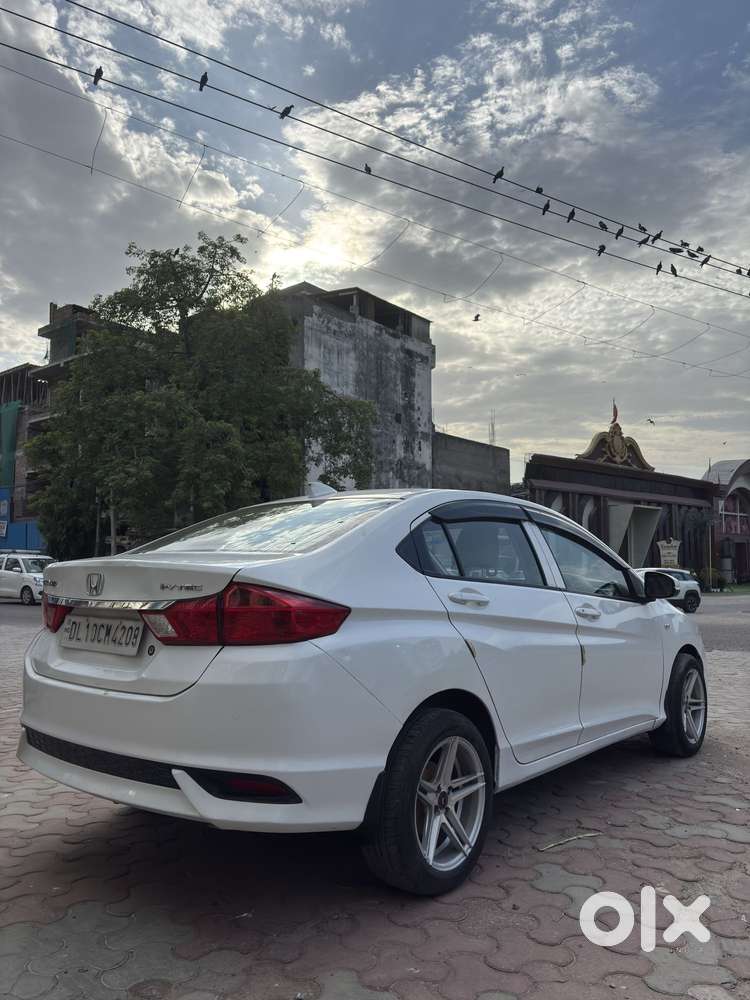 Honda City 1.5 Sv I-vtec Mt, 2019, Cng & Hybrids