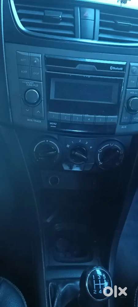 Maruti Suzuki Swift 2015 Petrol 64000 Km Driven