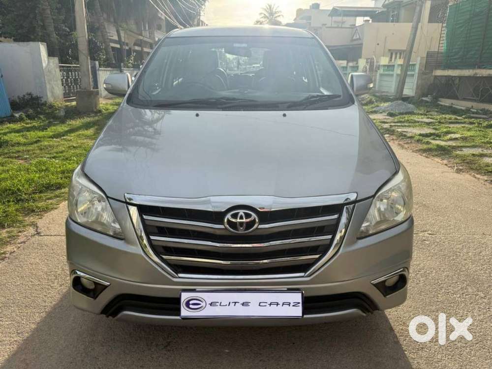 Toyota Innova 2.5 Z Diesel 7 Seater Bs Iv, 2015, Diesel