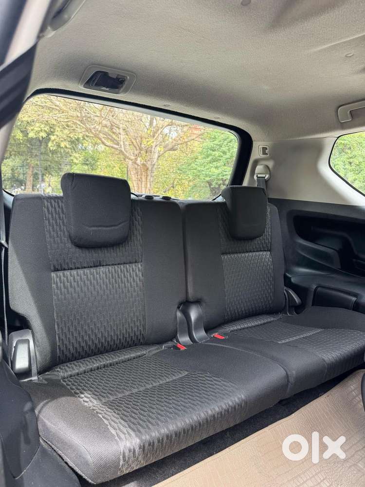 Toyota Innova Crysta [2020-ongoing] 2.4 Gx At 7 Str, 2017, Diesel