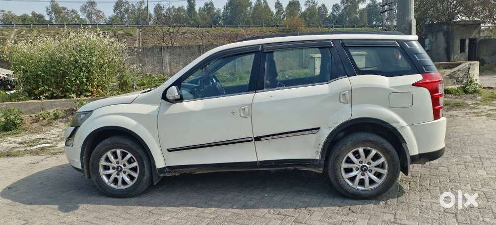 Mahindra Xuv500 2.2 W10, 2015, Diesel