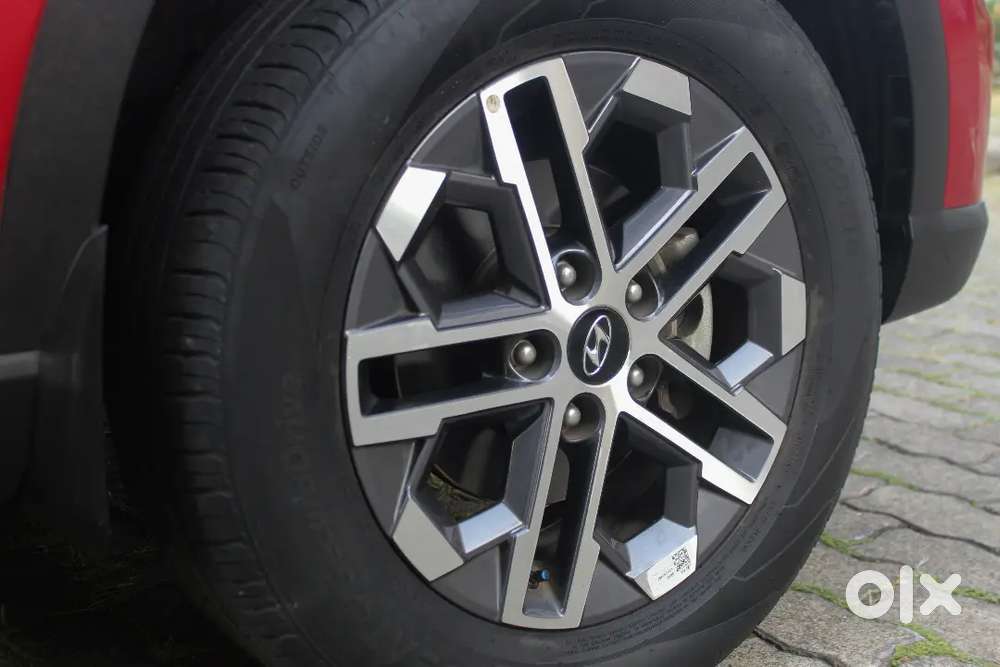 Hyundai Venue Sx(o) Turbo Dct 2023  Top Variant  Excellent Condition