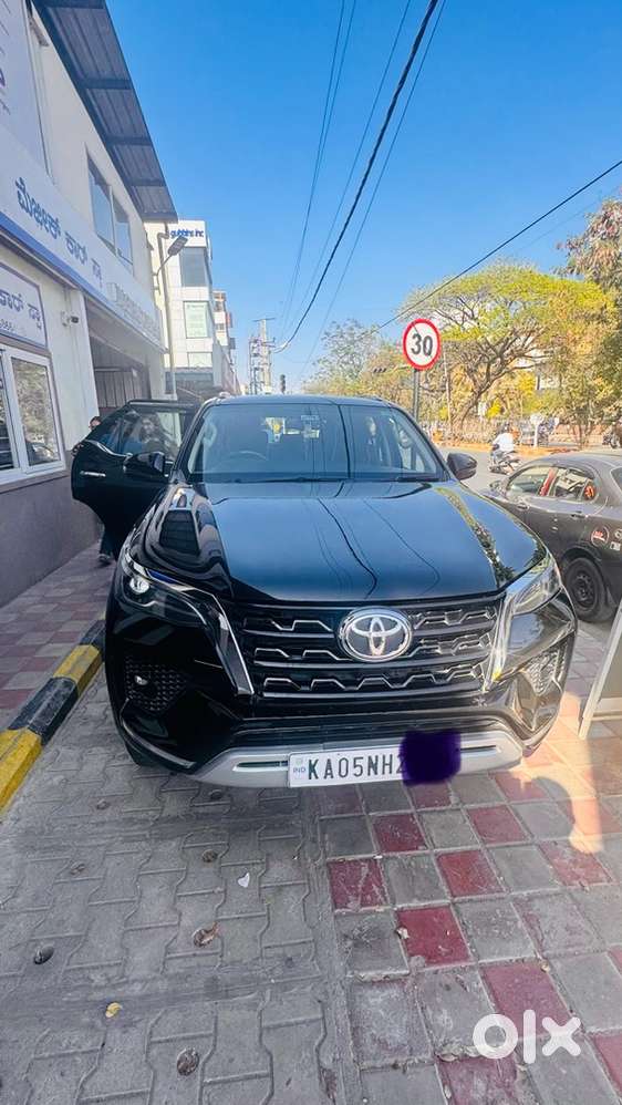 4*4 Automatic Toyota Fortuner 2023 Diesel 28000 Km Driven
