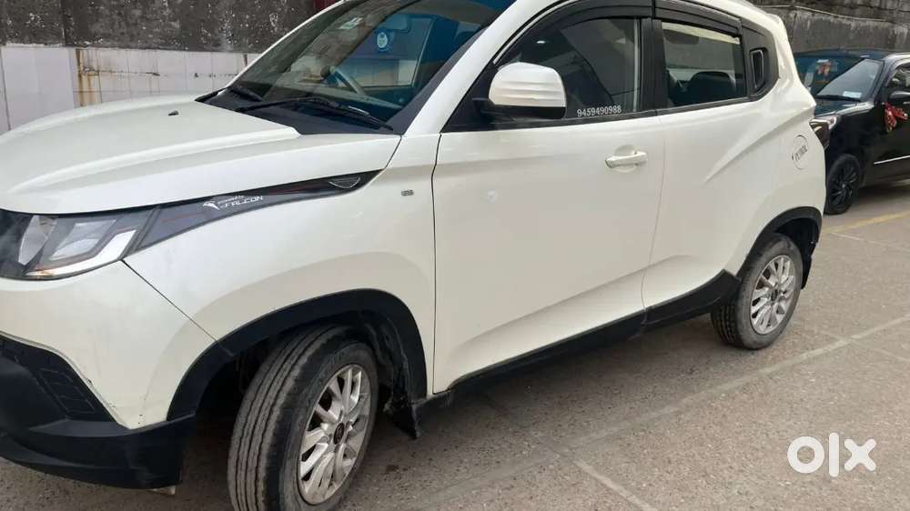 Mahindra Kuv 100 2017