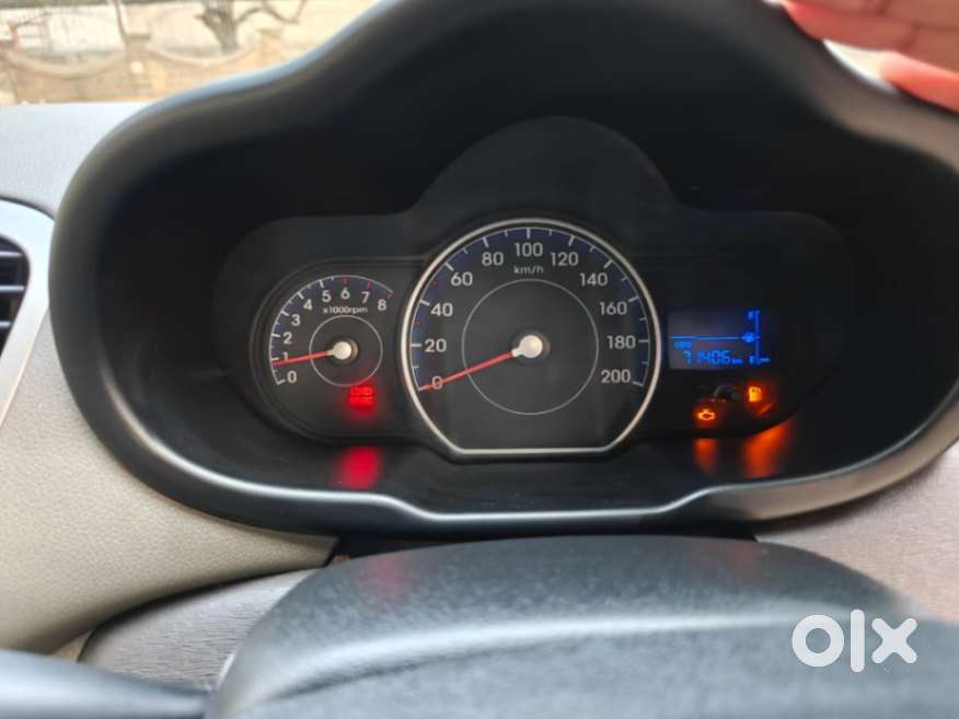 Hyundai I10 Magna O, 2015, Petrol