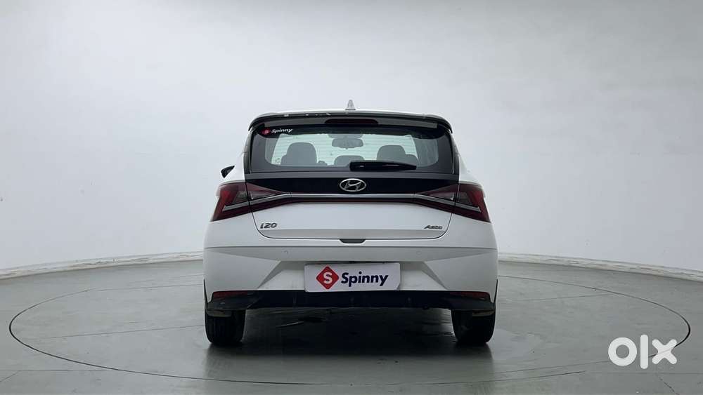 Hyundai New I20 1.2 Asta (o) Ivt, 2023, Petrol