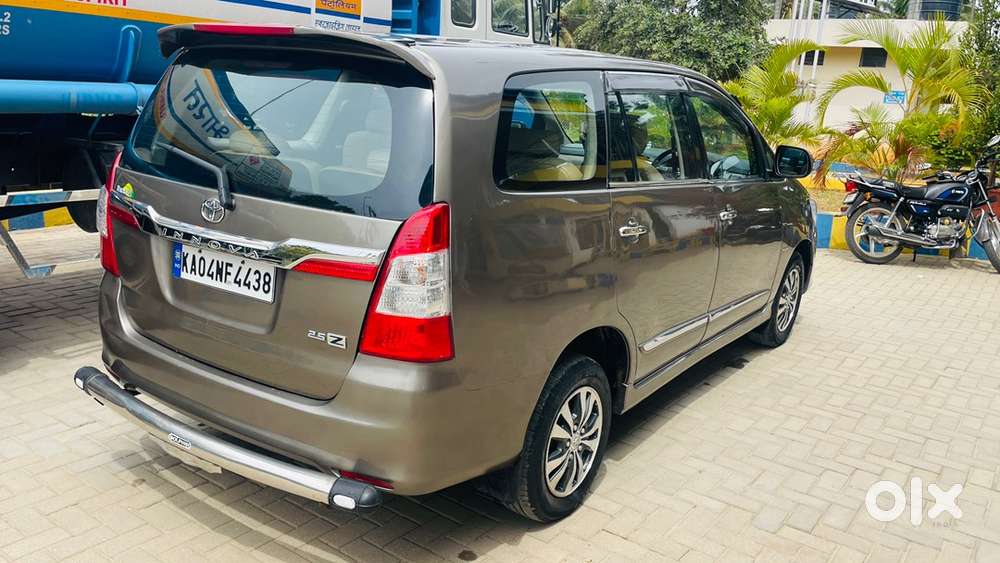 Toyota Innova Diesel 2015
