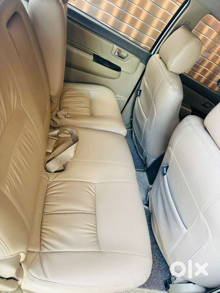 Toyota Fortuner Legender 2013 Diesel 120000 Km Driven