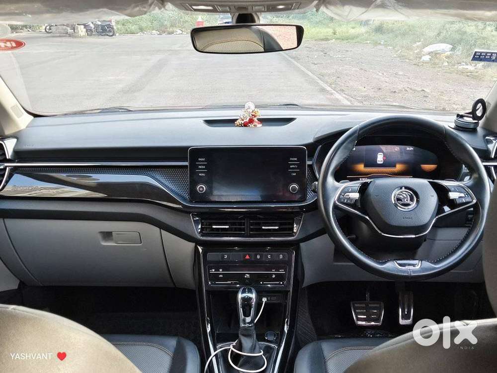 Skoda Kushaq 1.5 Tsi Style (6 Airbags) Dsg, 2023, Petrol