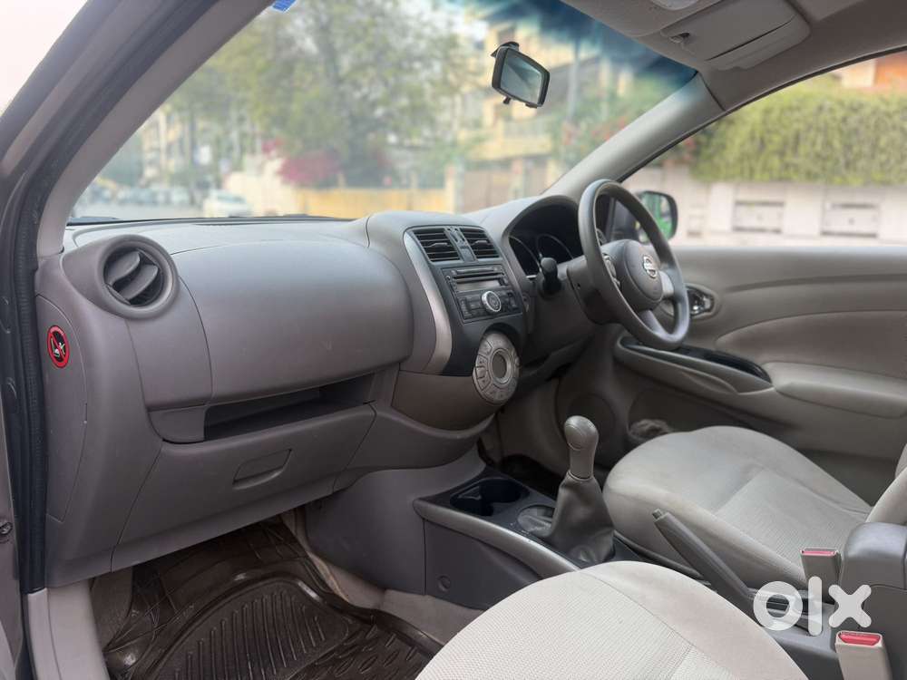 Nissan Sunny Xv, 2012, Petrol