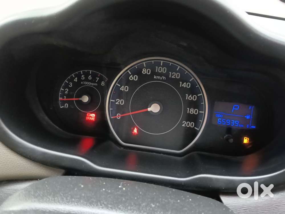 Hyundai I10 Sportz At, 2013, Petrol