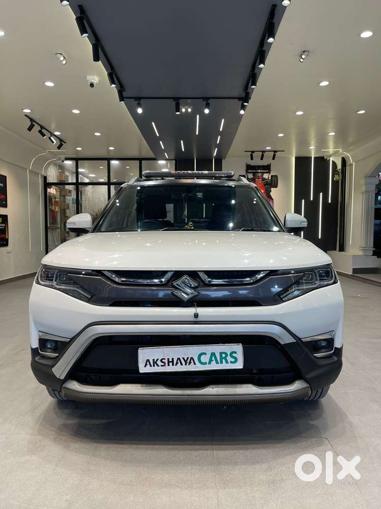 Maruti Suzuki Brezza 1.5 Zxi Smart Hybrid, 2023, Petrol