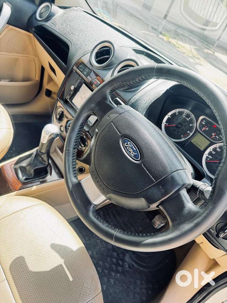 Ford Fiesta Petrol Titanium, 2013, Petrol