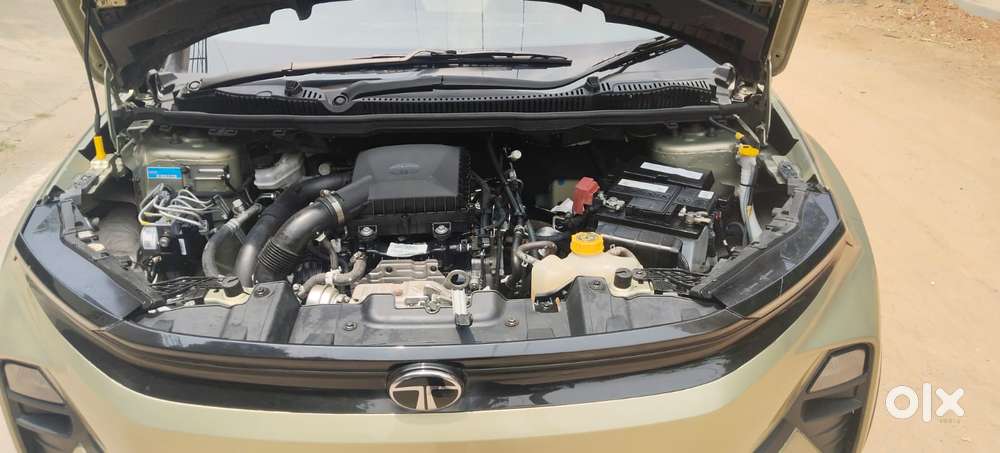 Tata Nexon Xz Plus (hs), 2025, Petrol